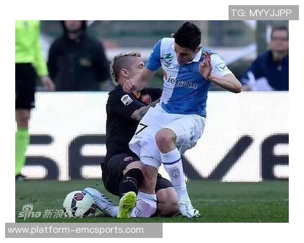 踩断腿足球的背后故事与运动安全的深刻反思